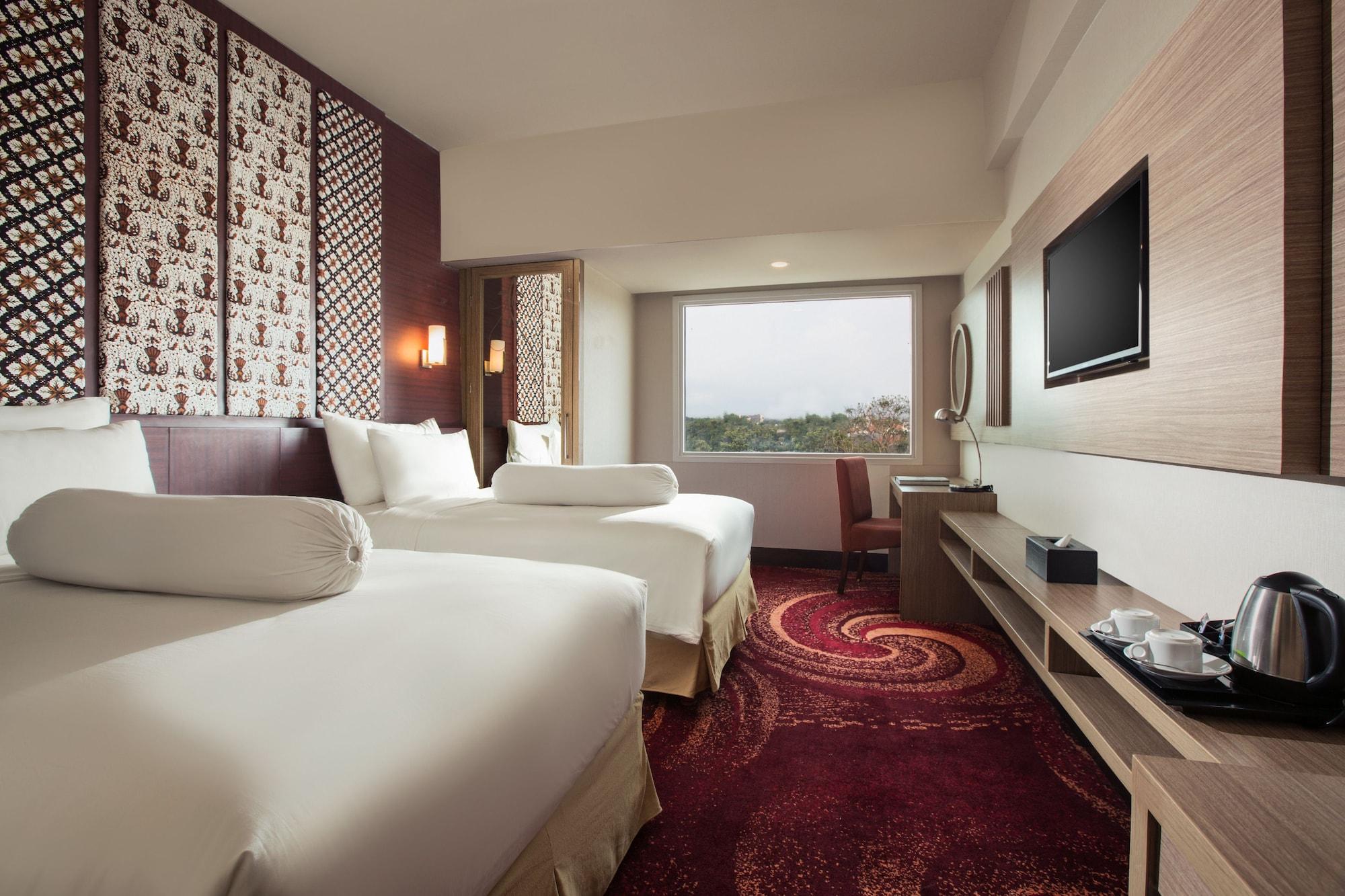 Indoluxe Hotel
