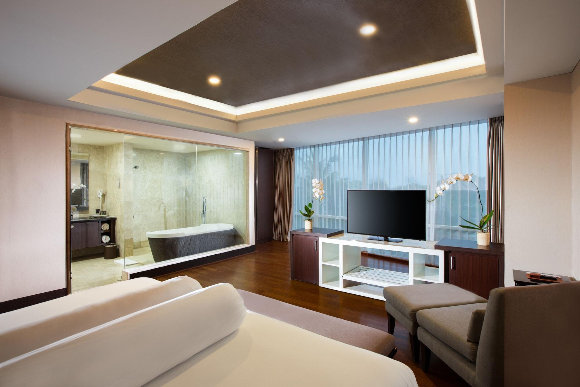 Indoluxe Hotel